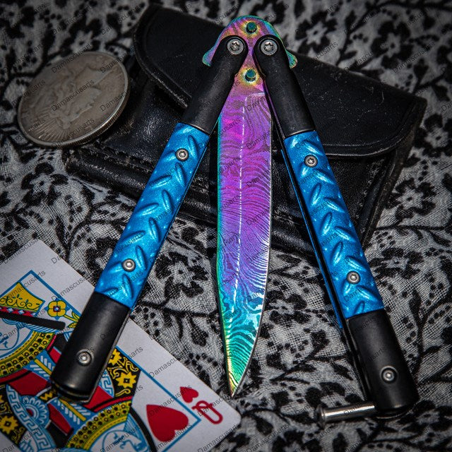 Titanium Damascus Custom Handmade Filipino Balisongs Butterfly Stainless Steel Flipper Knife World Class Knives Leather Sheath