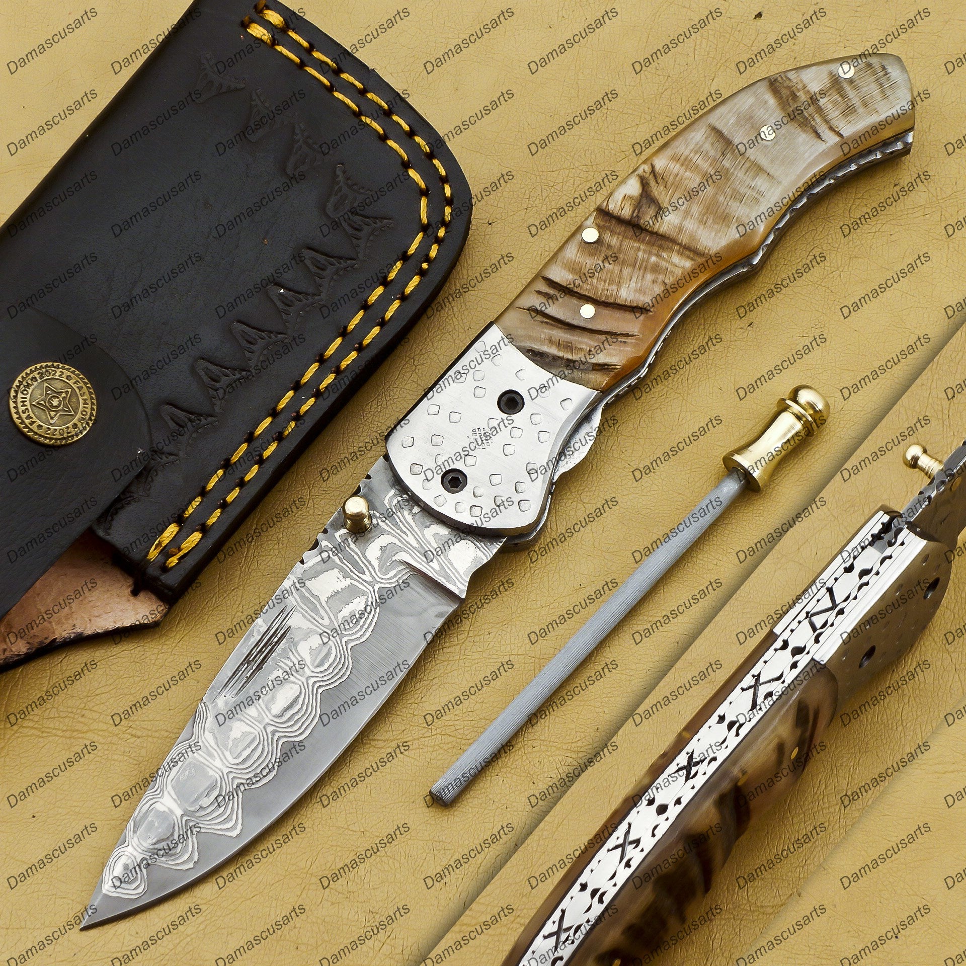 Handmade Damascus Folding Pocket knife Hunting knife 100% Handmade Damascus Steel Handle Ram Horn with leather Sheath