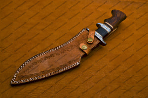 Custom Forged Hunter Knife Damascus Steel Bowie Knife Handle Deer Antlar and wood With Leather Sheath