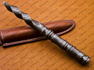 Personalized 6.5 inch Custom Forged Hunter Damascus Steel Tri Dagger Hand Forged Twisted Pattern Kris Dagger With Leather Cover